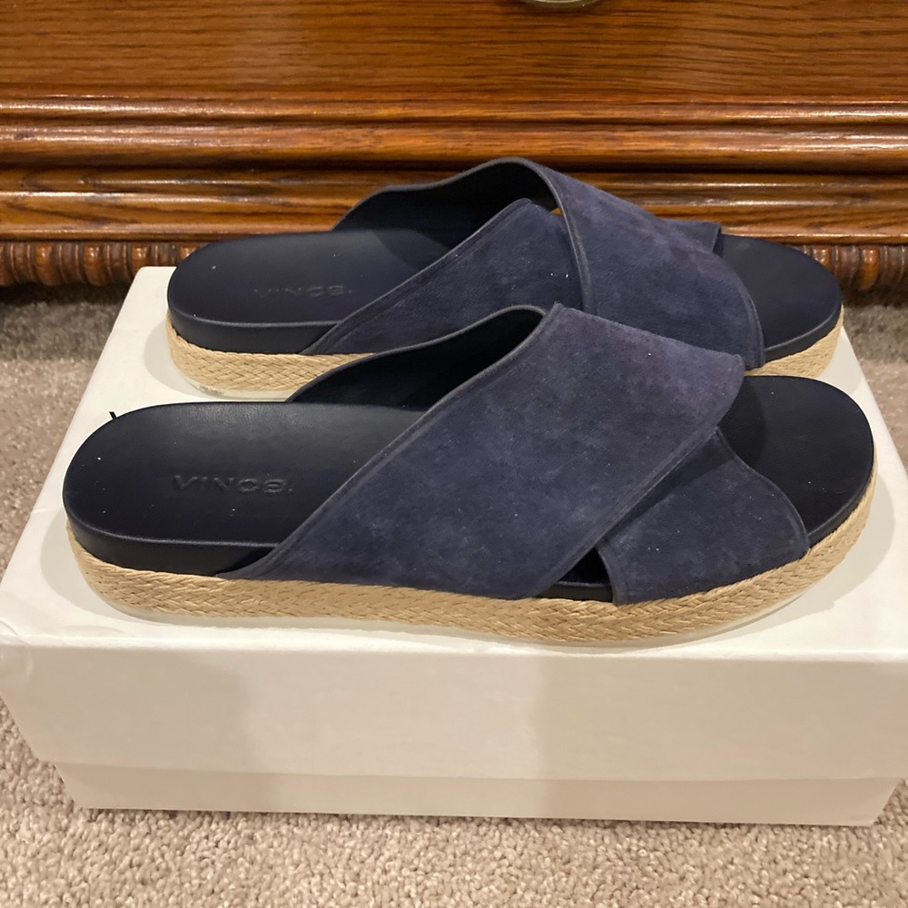 VINCE Navy Blue Slides - Picture 2 of 3